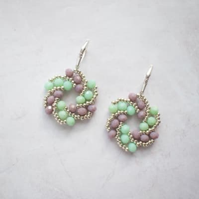 Aros Galaxia menta y lila1