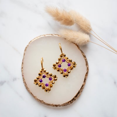 Aros Taylor dorado y morado1