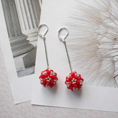 Aros Esfera rojo y plateado1