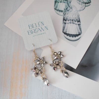 Aros Flor con gota plateado1