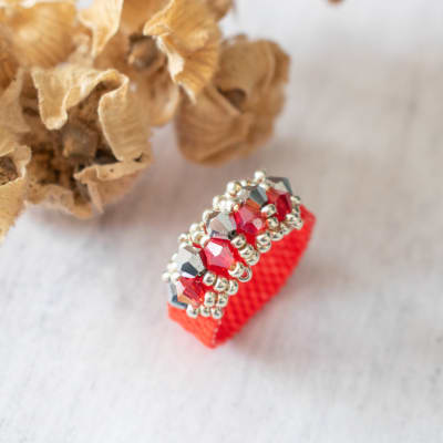 Anillo Corona rojo y plateado1
