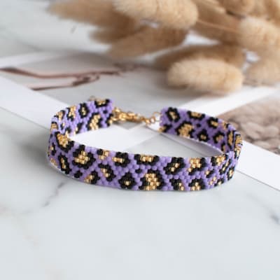 Pulsera Animal print lila1