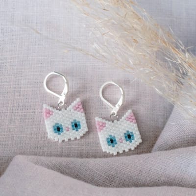Aros Gato blanco1