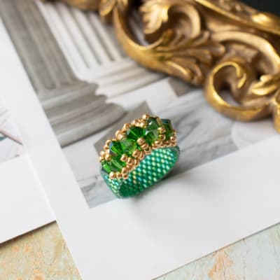 Anillo Corona verde oscuro1