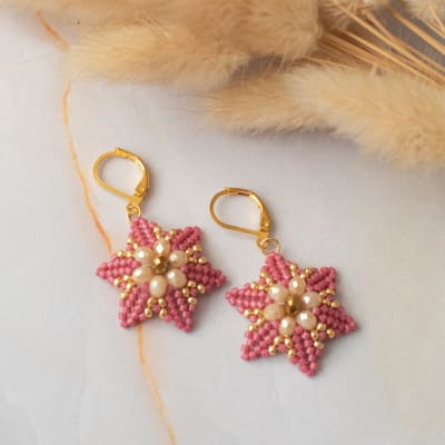 Aros Magnolia granate1