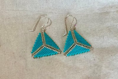 Aros Triangular turquesa1