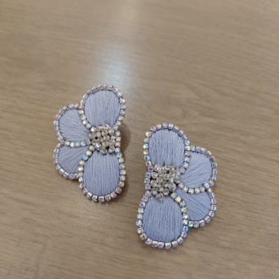 Aros Media Flor gris1