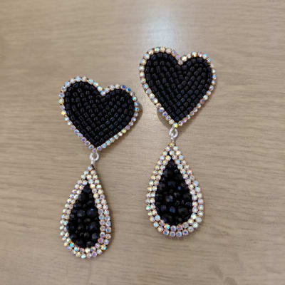 Aros Corazón Gotita negro y plateado1