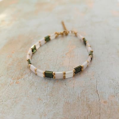 Pulsera Tila verde y blanco1