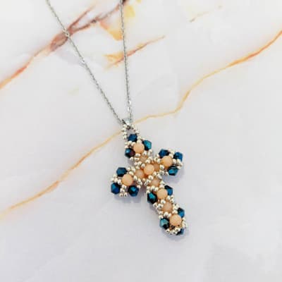 Collar Cruz azul y melón1
