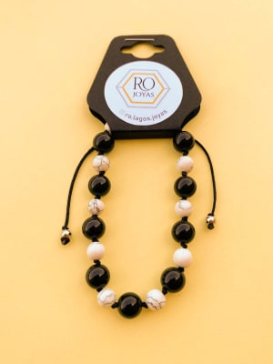 Pulsera Ónix y Howlita1