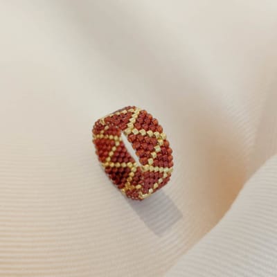 Anillo ZigZag burdeo1