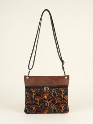 Cartera cuerina flores café1