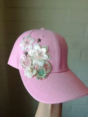 Gorra color rosado