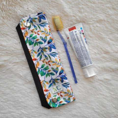 Porta cepillo dental hojas