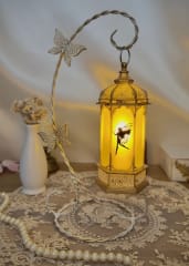 Pedestal + farol vintage blanco y plata