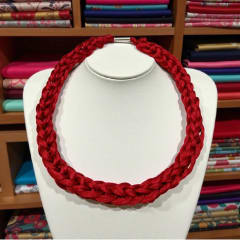 Choker burdeo