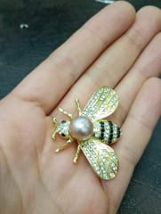 Prendedor abeja oro