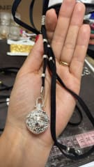 Collar gamuza llamador ángel plata