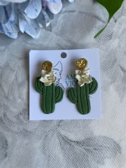 Cactus con flor