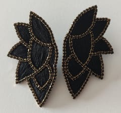Hoja larga grande negra