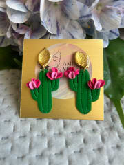 Aros Cactus verdes flores fucsia