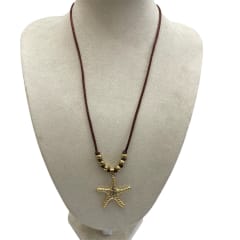 Collar estrella dorada