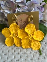 Aros maxi flor colgante