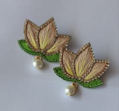 Aros Flor de Loto tonos nude