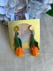 Tulipán largo anaranjado