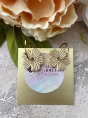 Argolla flor dorada