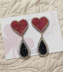 Aros Corazón gotita negro fucsia