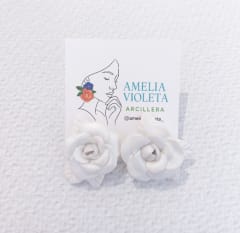 Aros Rosas blancas medianas