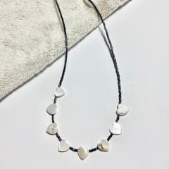 Collar Concha Corazón negro 36 cm más alargue