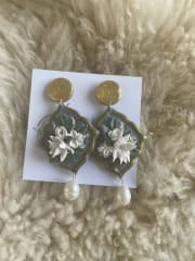 Aros Cabujón con Perla de Río