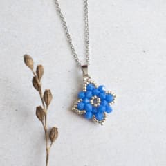 Collar Flor de Loto azul