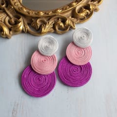 Aros Tres círculos magenta, rosado y blanco