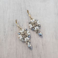Aros Victoria blanco y plateado