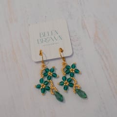 Aros Flor con gota esmeralda