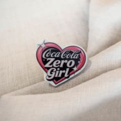 Pin TR Coca Cola Zero girl