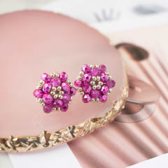 Aros Tiny rosado y plateado