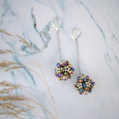 Aros Esfera tornasol y plateado