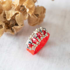 Anillo Corona rojo y plateado