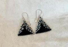 Aros Triangular negro