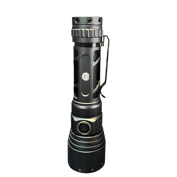 LINTERNA COMANDER A70, CON PILA RECARGABLE1