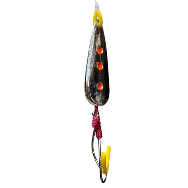 CHISPA FALCON CLAW PLATEADA CON PUNTOS ROJOS, 8CM1
