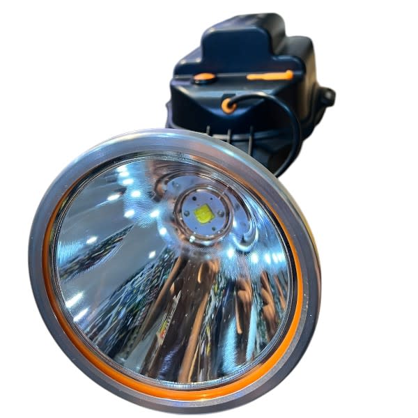 FOCO LED DE CABEZA RECARGABLE - 1500W2