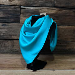 Pañuelo seda 70*70 cms turquesa