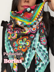 Pañuelo borlas 130*130 cms verde agua negro etnico multicolor