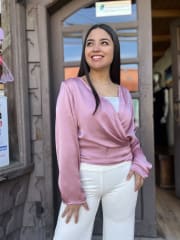 Blusa Pamela envolvente multiforma palo rosa gasa bambula